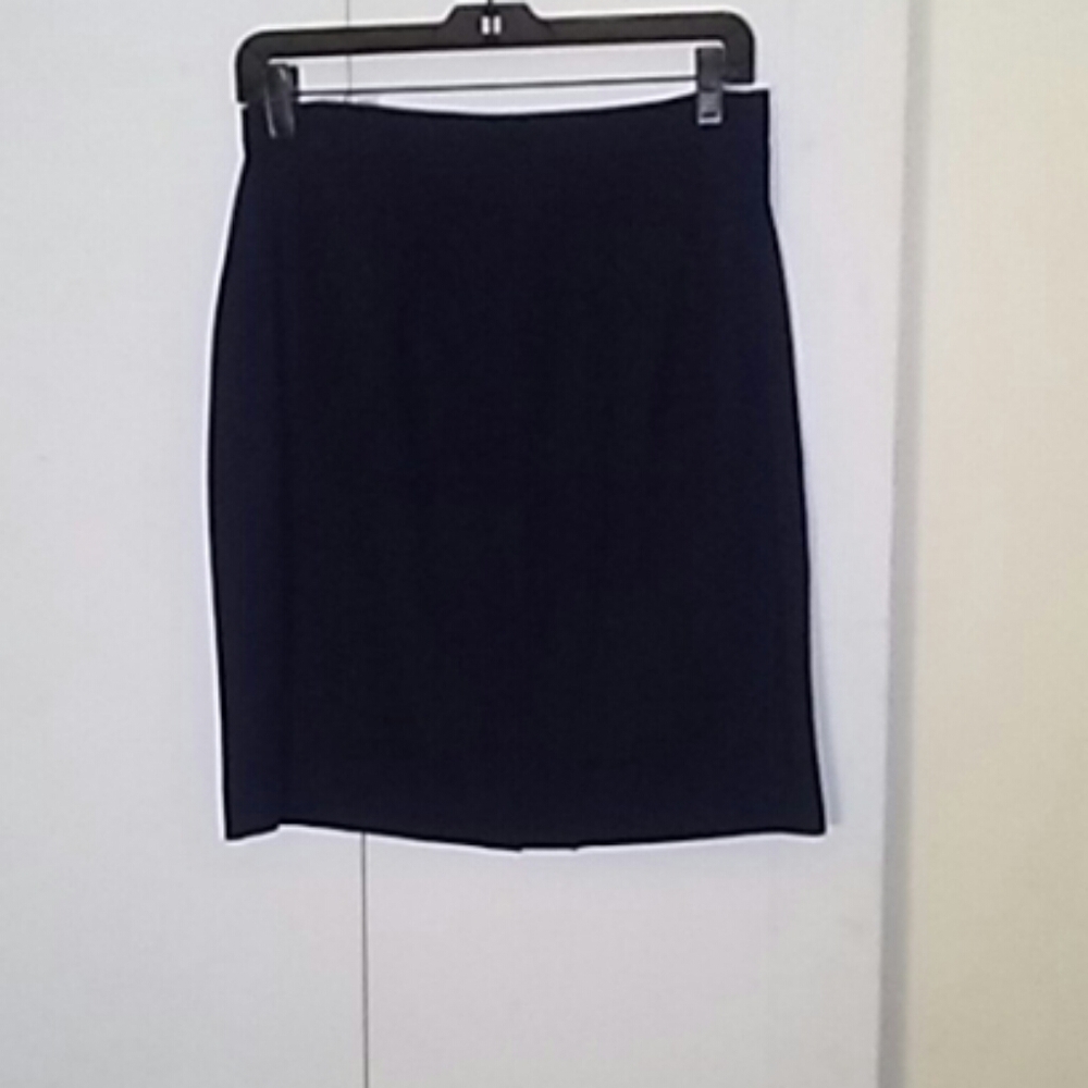 Skirt petite size 12 black